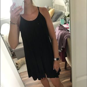 GAP Black flowy dress